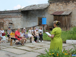 � ���� ����� - � ����� ������