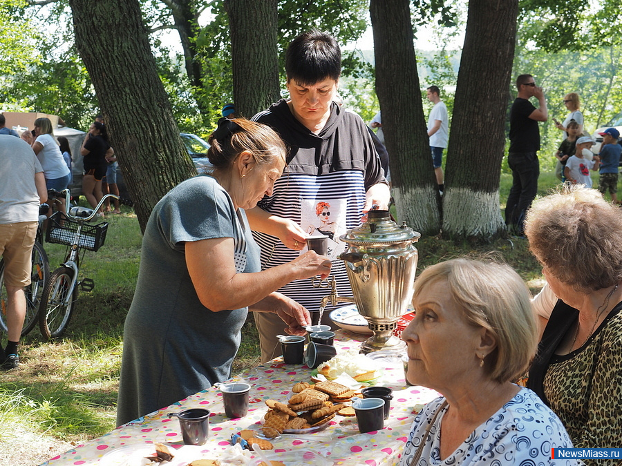 ���������� �������� 90-�����. �����, ��������� � ���������� �������� ������� ������ ���� ����������