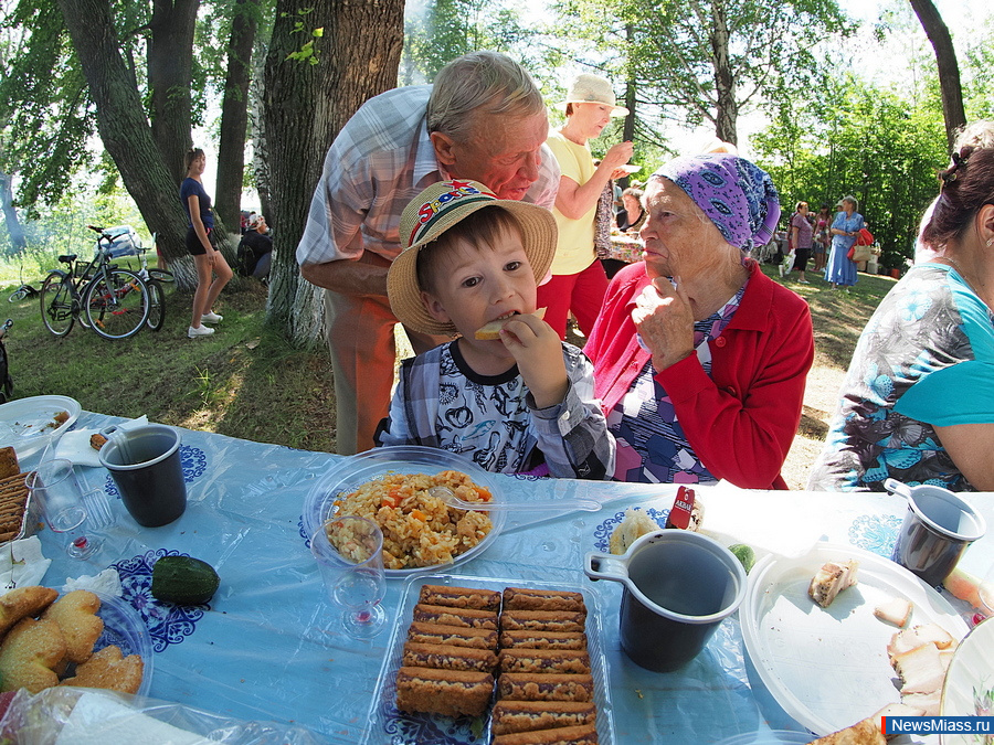 ���������� �������� 90-�����. �����, ��������� � ���������� �������� ������� ������ ���� ����������