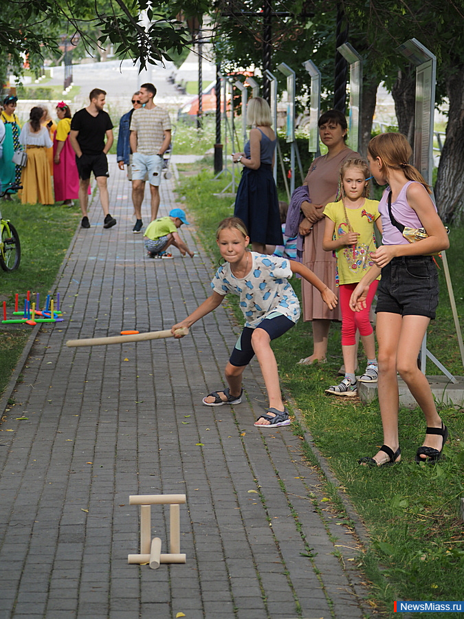 ����������� ������� ��������� ������� ������. � ������ �������� "������������ �������" � ������ ������ ��������� "�������� �������"