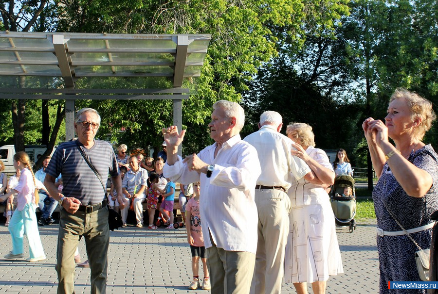      .   " "         "  "