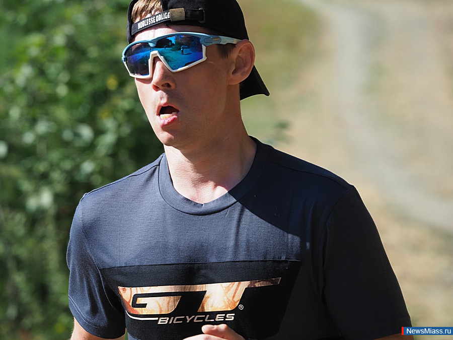 � ������ ��������� ��������-����� "�������". ����� ���������� �� ���� ������� ������ ������������� � ��������, ��������� � ���� �� ������� � ��������� ����� - ����� �������