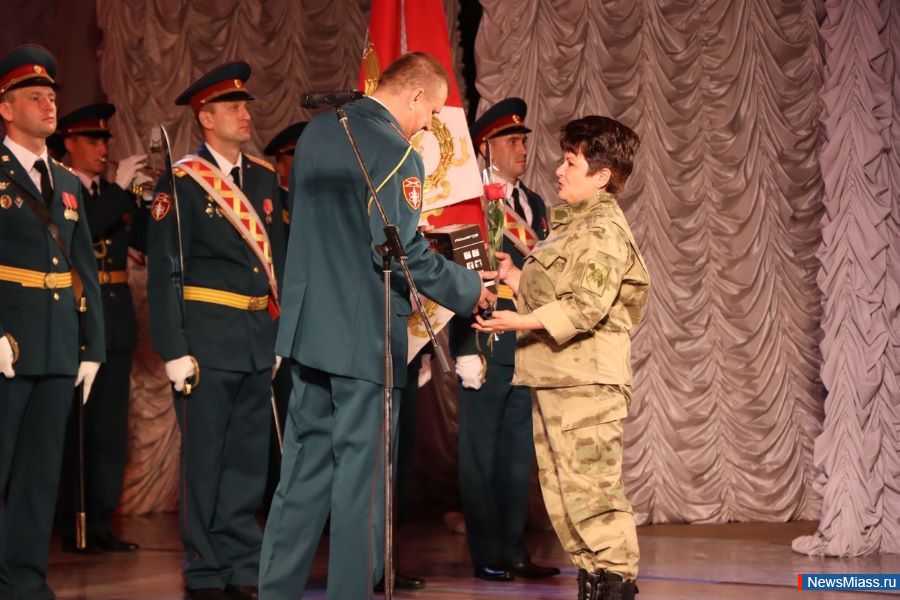 ��������� ����� 3498 �������� 60-������ ������. � ������������� ��������� ����������� ������� ������� � ��������� ������ ������� ����� ������