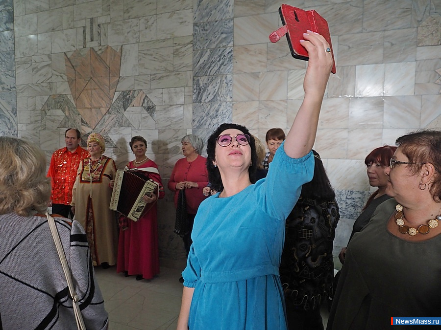 � ������ ��������� ����� �� ���������� ����� �����������. ������������� ������� "�����, �������" ��������� �� ����� ������ ������ "���������"