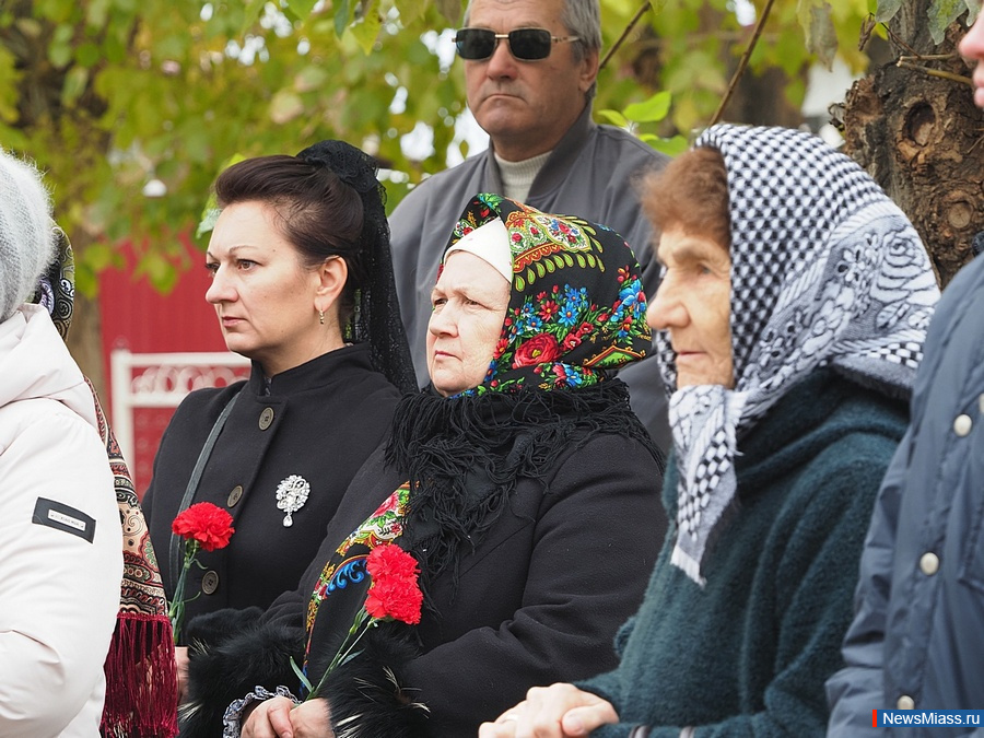 ������� ������� ���������� �������� �������� �������� ����������� � �����. ��������� "��������" ���������� ����-��� ��������� "������� �������� ��������"