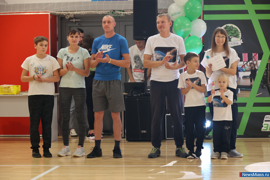  ""   .     ""  ""   ,    