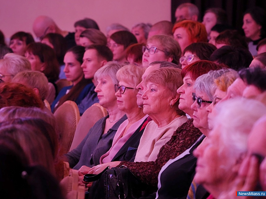 � ������ ��������� ������������� ��������� ������������� ������ ���� �������. �������� ������� �������� � �������� "������� ������" ��������� �� ����� �� ��������������������