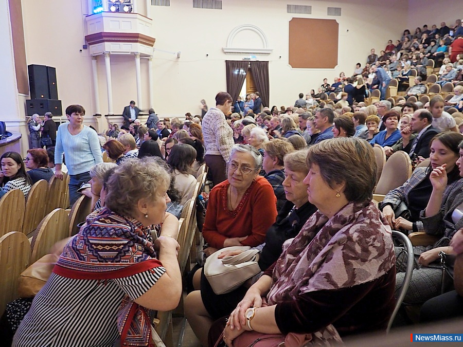 � ������ ��������� ������������� ��������� ������������� ������ ���� �������. �������� ������� �������� � �������� "������� ������" ��������� �� ����� �� ��������������������