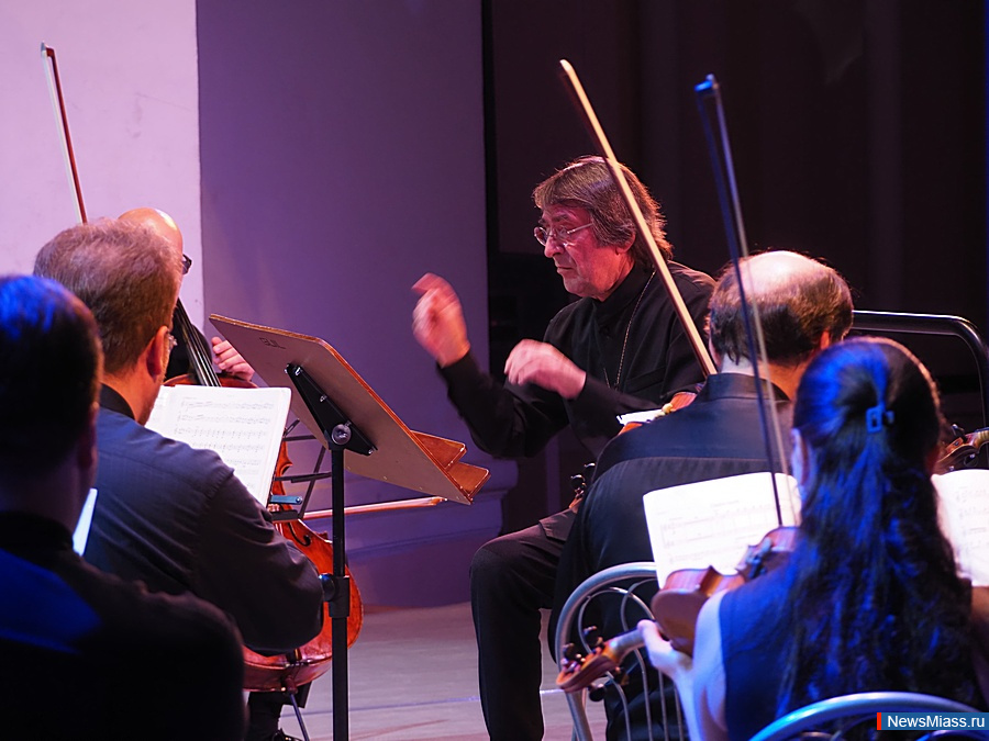 � ������ ��������� ������������� ��������� ������������� ������ ���� �������. �������� ������� �������� � �������� "������� ������" ��������� �� ����� �� ��������������������