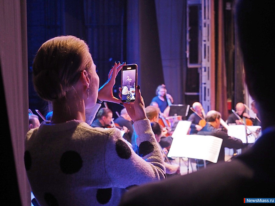 � ������ ��������� ������������� ��������� ������������� ������ ���� �������. �������� ������� �������� � �������� "������� ������" ��������� �� ����� �� ��������������������