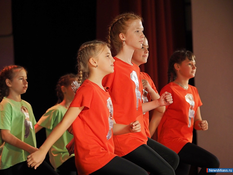 "������� ����� ��!". ���������� ���������������� �������� Style-����� "�����" (�� "����������") ������� ���� ������