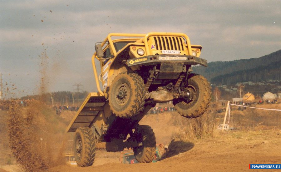 ""  20    -  .     "URAL"s legend"       