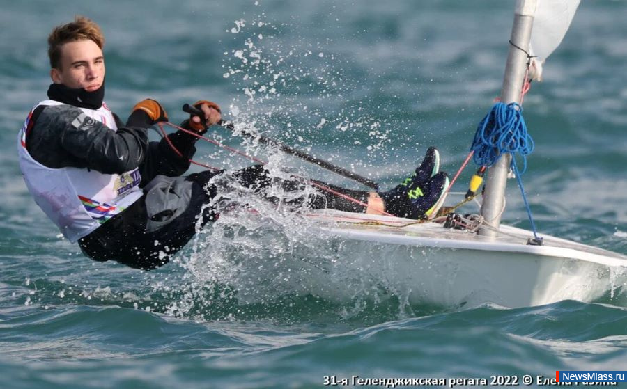 ����������� �� ������ - ���������� ������������� �������� ������. ������������� ������������ �� ��������� ������ ������� ����� 900 ����������� �� ����� �����