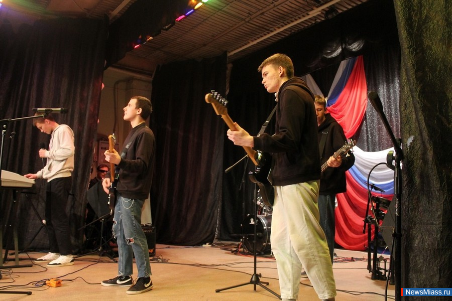 � ������ ������ ��������� ����������� ���������. ������ ������� � ���� ������� ��������� �����, ���������� ������-������ � ����-�������