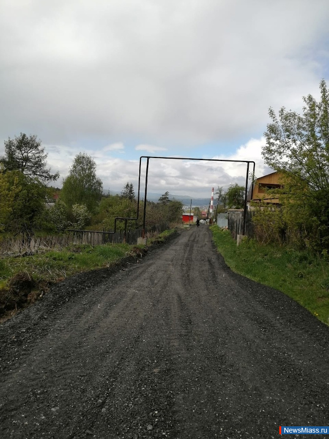 "      -    ".     9        2022 