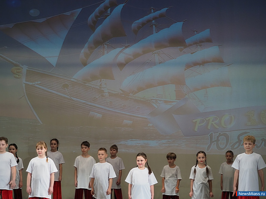 "����������" �������� "���100 ������". ��� �������� "����������" � ����� ������ 40-����� ������� ����������� ������� ������