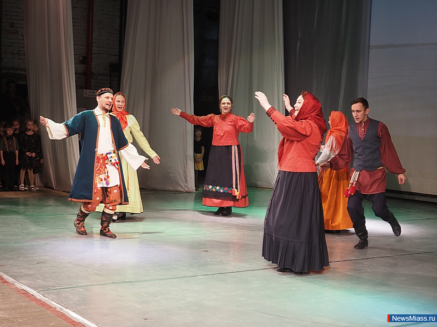 "����������" �������� "���100 ������". ��� �������� "����������" � ����� ������ 40-����� ������� ����������� ������� ������