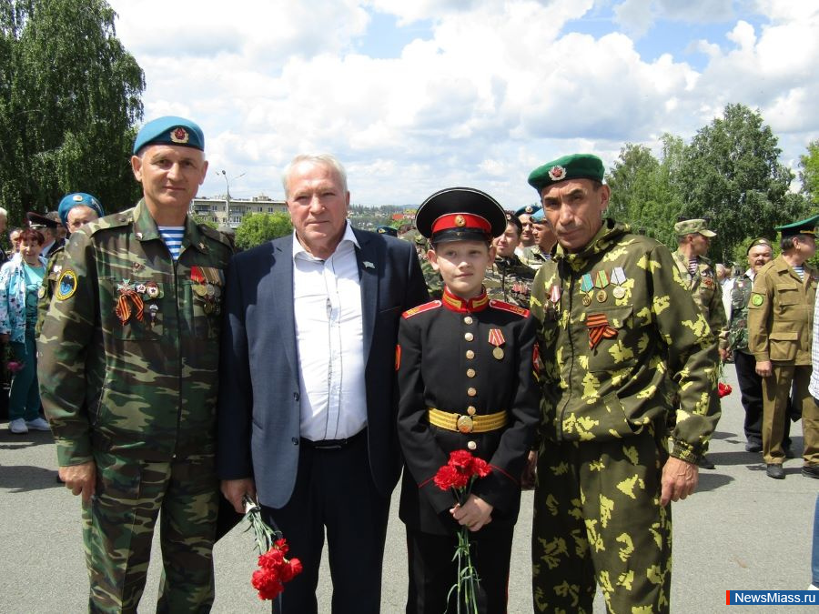        .      19  2022        -    