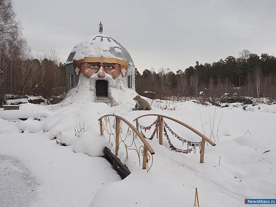 ������ ������ ��������� �������� �� �������� �������. ����� ������ ��� ������������� �������� ������������ ������� ���������-������� � ���������� � �����