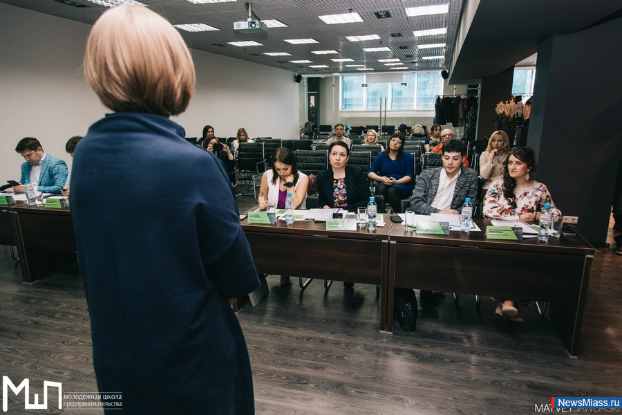        " ".  ,    ,    "  "