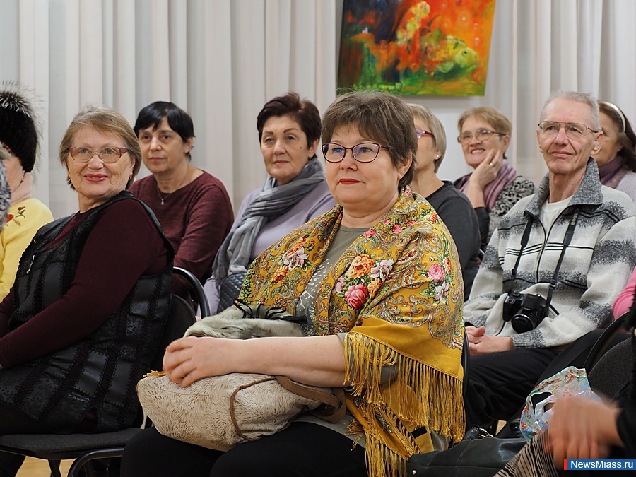 � ������ ��������� ����� ��������. � ���� ��������� ���������� �������� ���� ������ ��������� ����� ������