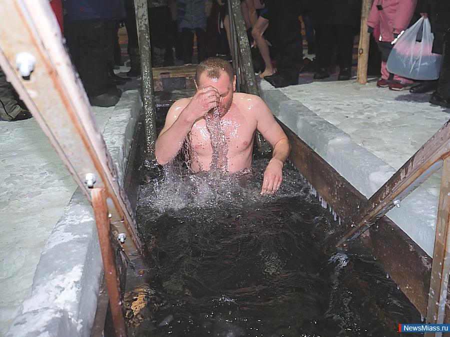    .   .       ,        .   