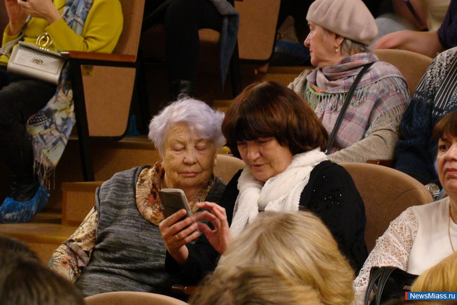      Pino Sanna.        "-"   "-"