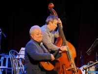 � ������ �������� ��������� ������� ����� ������ � ���������