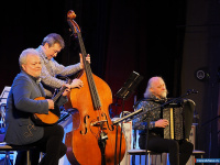 � ������ �������� ��������� ������� ����� ������ � ���������