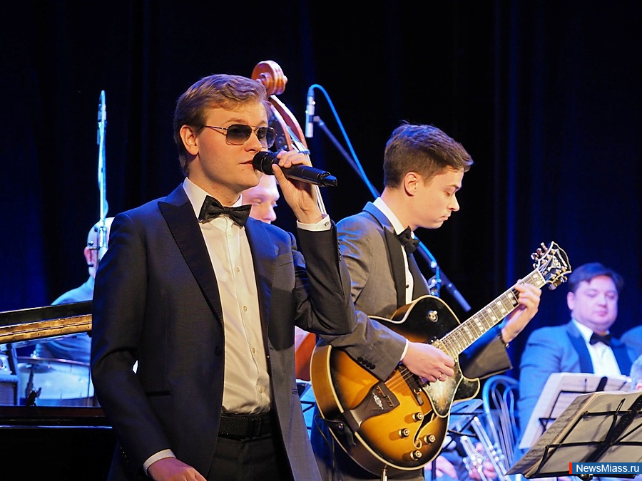 � ������ �������� ��������� ������� ����� ������ � ���������. � ������ ������ ��������� ������������ ����� � ������ ��������