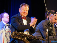 � ������ �������� ��������� ������� ����� ������ � ���������