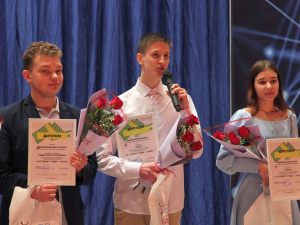 � ������ ���������� ������ �������� � ���������