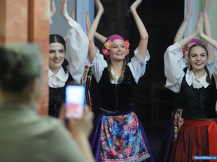 ���� ������� � ������ �������� ���������. �������� �������� ��������� � �������� ������� ������� ������� ������