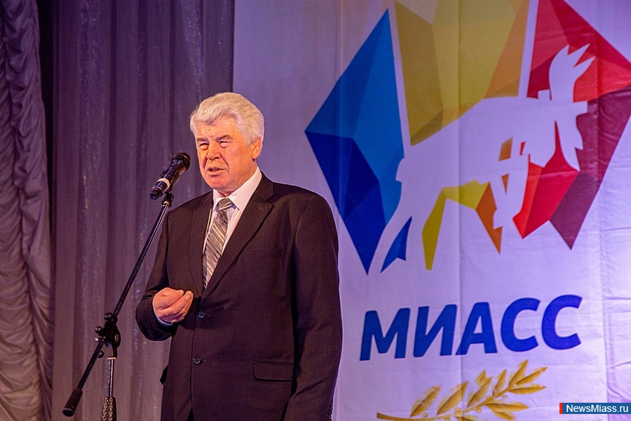        .           ,      ,     