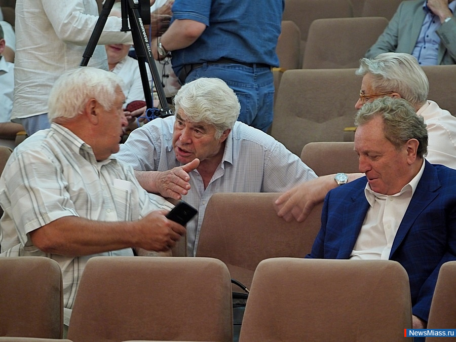        .           ,      ,     