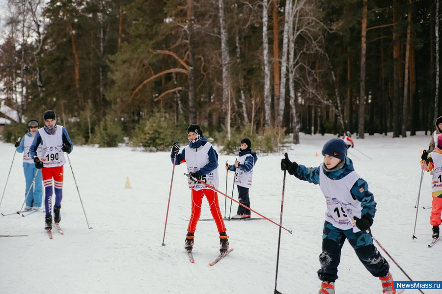      " !"   +.    +         -       