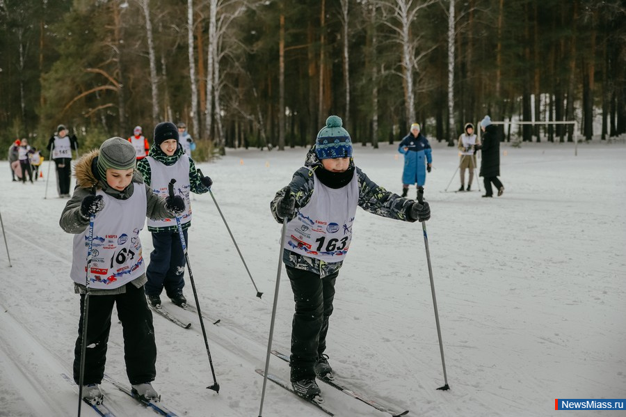      " !"   +.    +         -       