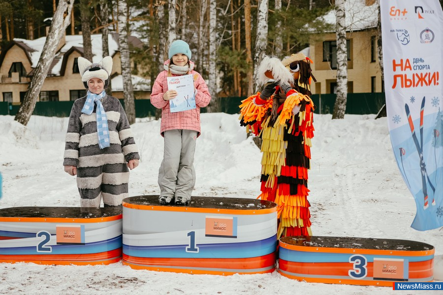      " !"   +.    +         -       