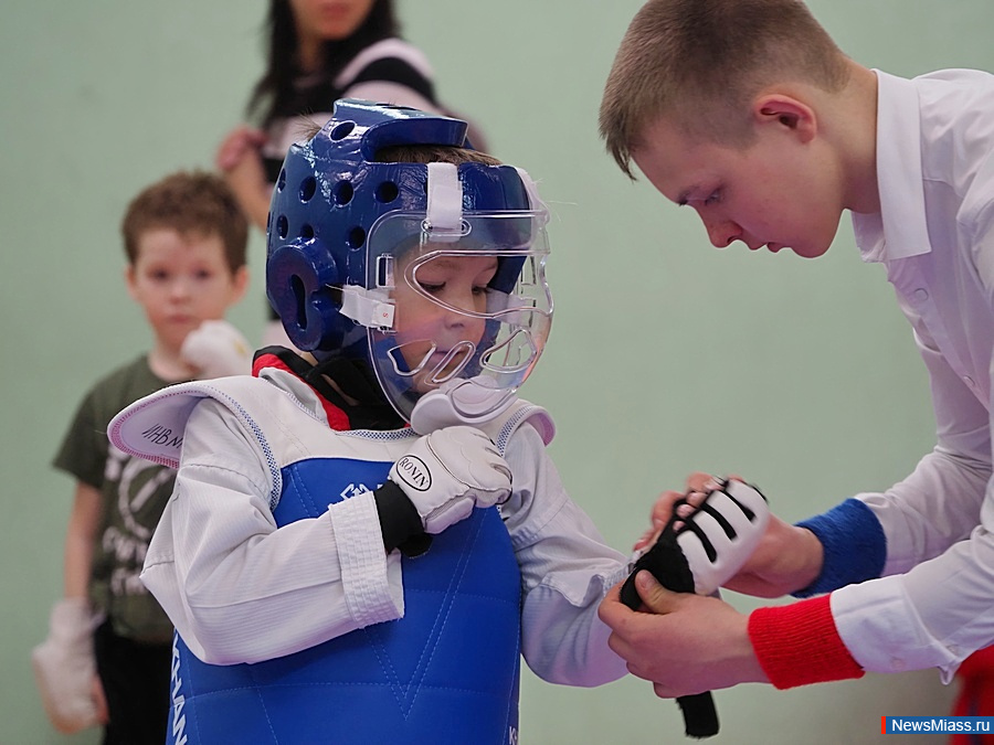 ������ �������������� ���� �� ������� ������ � ������. � ������������� ������� ������� ����� ����� ����������� �� �����, ��������� � ������