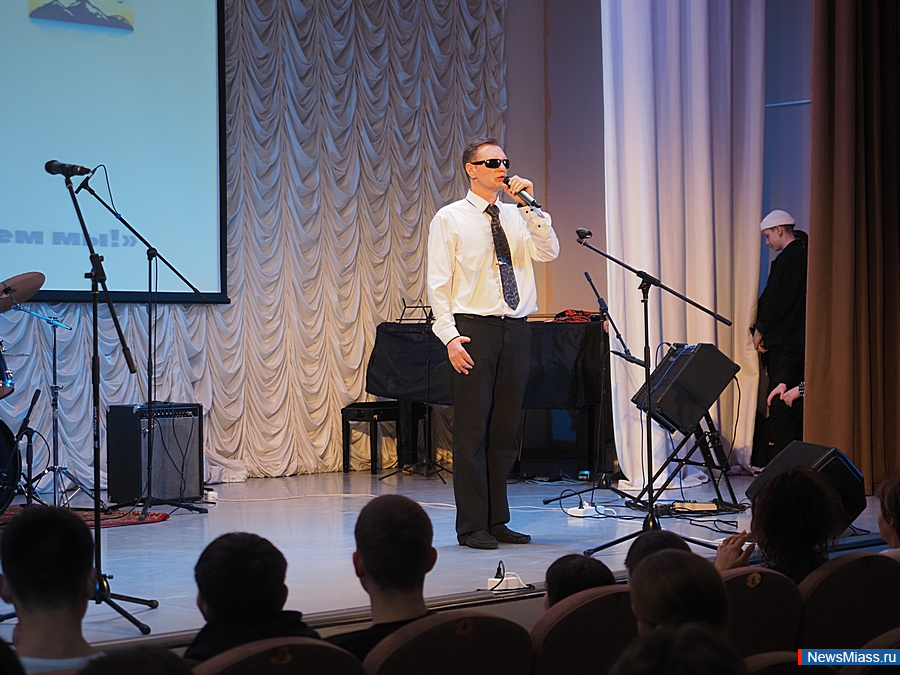 � ������ ������ ��������� MusicBattleFest Sansara. ���� � ������� ��������� ������, ��������� � ���������� "������" �� ����� ��� � 2