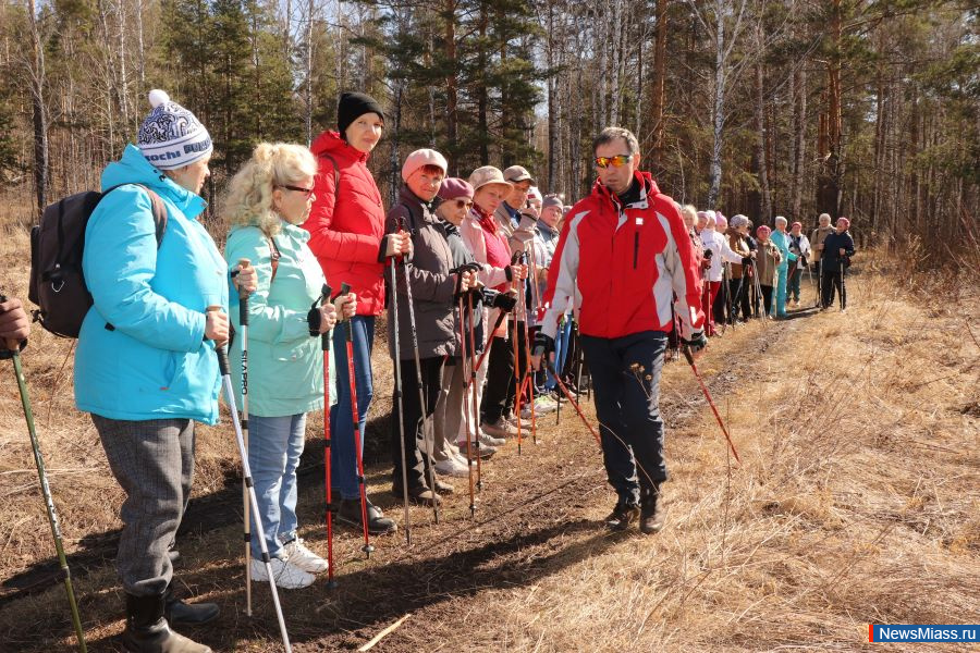     "10 000   ".      ""    