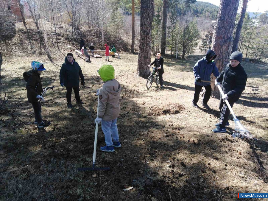     "  "   .         ,  ,    