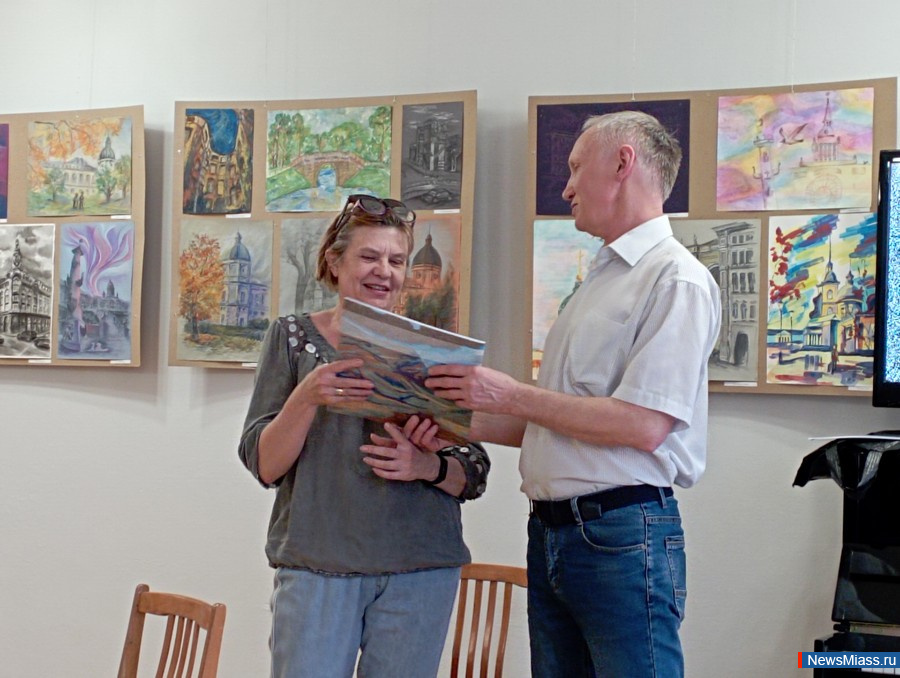 ���� ��������� ������ �������� ��������� ������. � ���� ��������� ���������� ��������� �������� �������� ��������������� ��������� ��� � 4