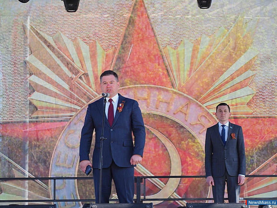 ����� �������� ���� ������. ������ �������� �� ������� ��� ������ ������� � ������ ��������-���������, ������� �������� � ����������� ������ � ������