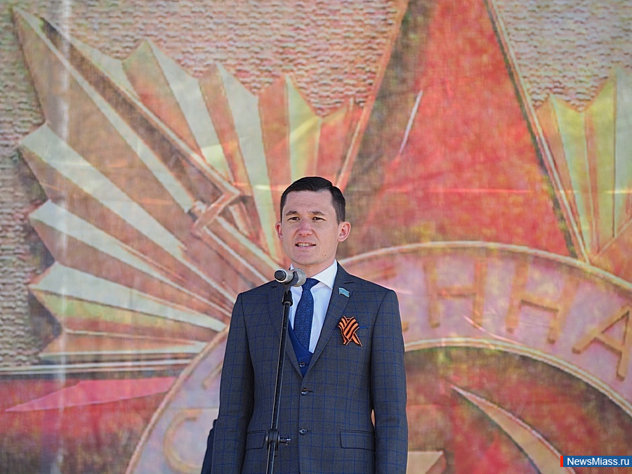 ����� �������� ���� ������. ������ �������� �� ������� ��� ������ ������� � ������ ��������-���������, ������� �������� � ����������� ������ � ������