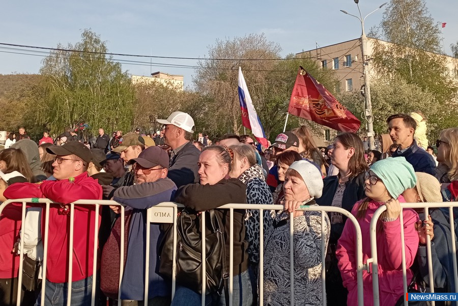    ,   .       "  "   " - !"