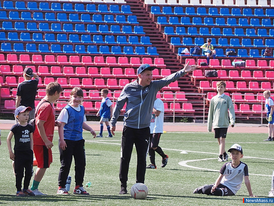       "". ""    24 .       40 