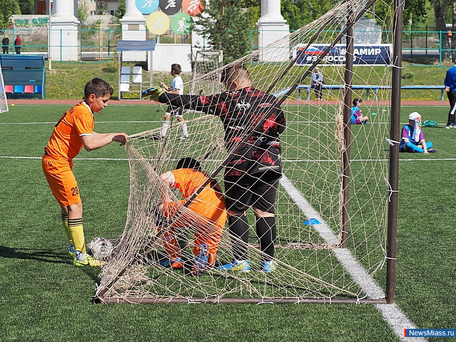 � ������ ��������� ������� ���������� ��������� "�������". "�������" ������ � ������ 24 �������. ����� �� � ������������ ����� ����������� 40 ������