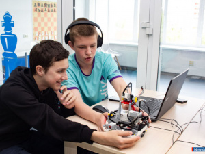 ������������� ��������� "�����������" ������ � ������