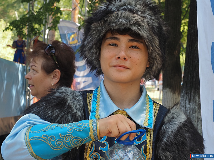 ����� ������� �������� ���� � ������. �� ������������ "�������� �����" � ����� ������������ ��������� ����� ������� � ������ ������